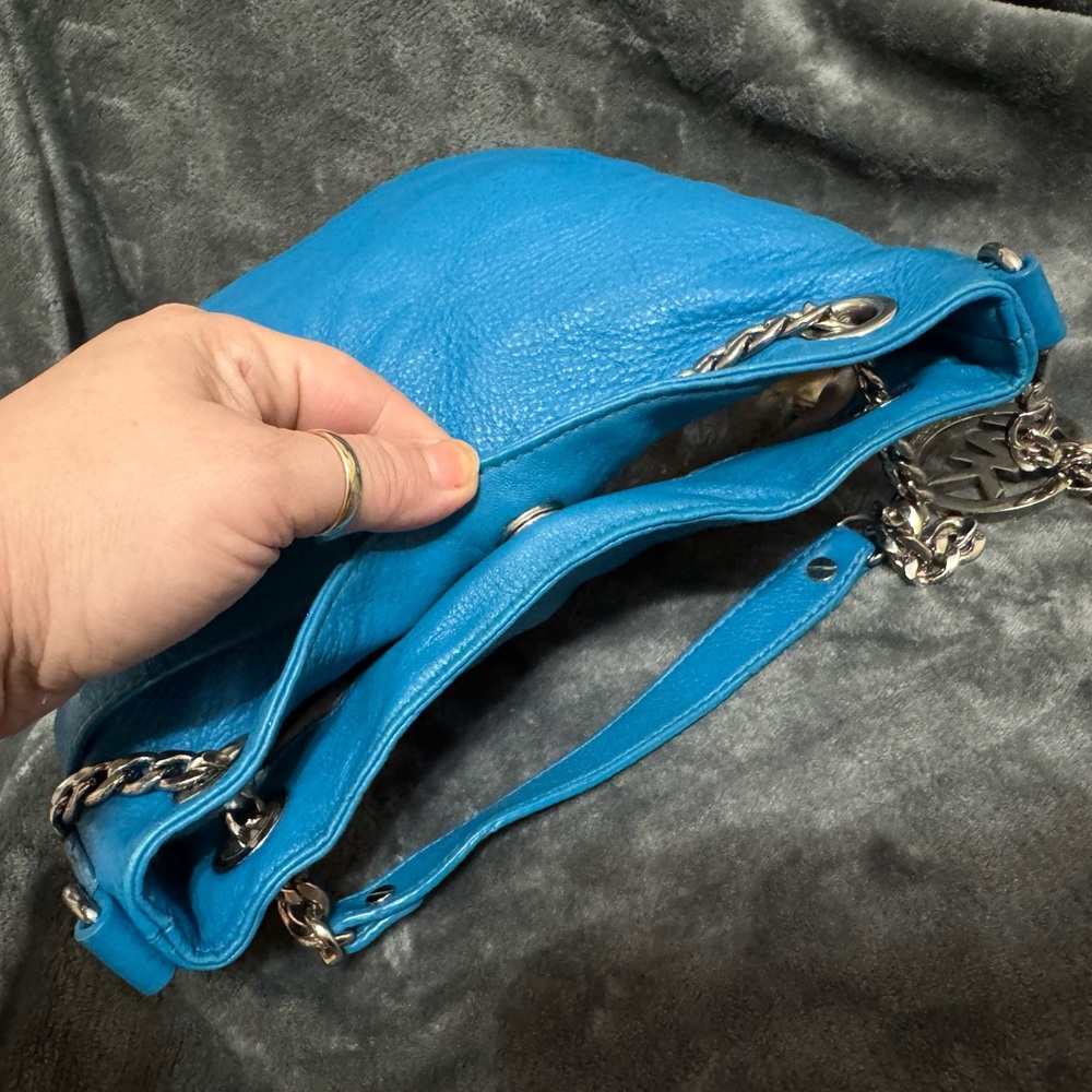 MICHAEL Michael Kors Vibrant Blue Shoulder Bag - Picture 10 of 17